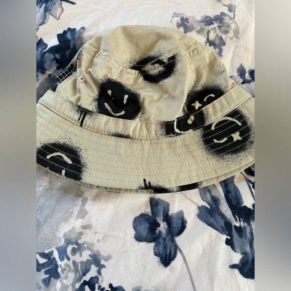 Molo Panama /hat for kids. - Picture 2 of 2